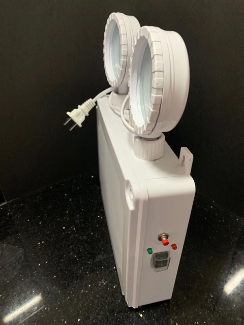 LED IP65 a prueba de agua 2X15W Luz de cabeza gemela de emergencia de alta potencia