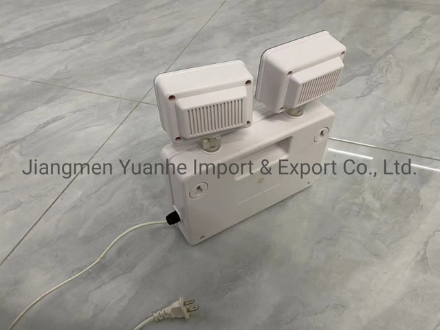 Luz LED de doble punto de emergencia a prueba de agua con batería de respaldo