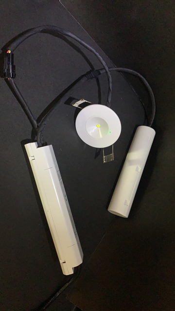 Downlight LED de batería recargable de emergencia no permanente