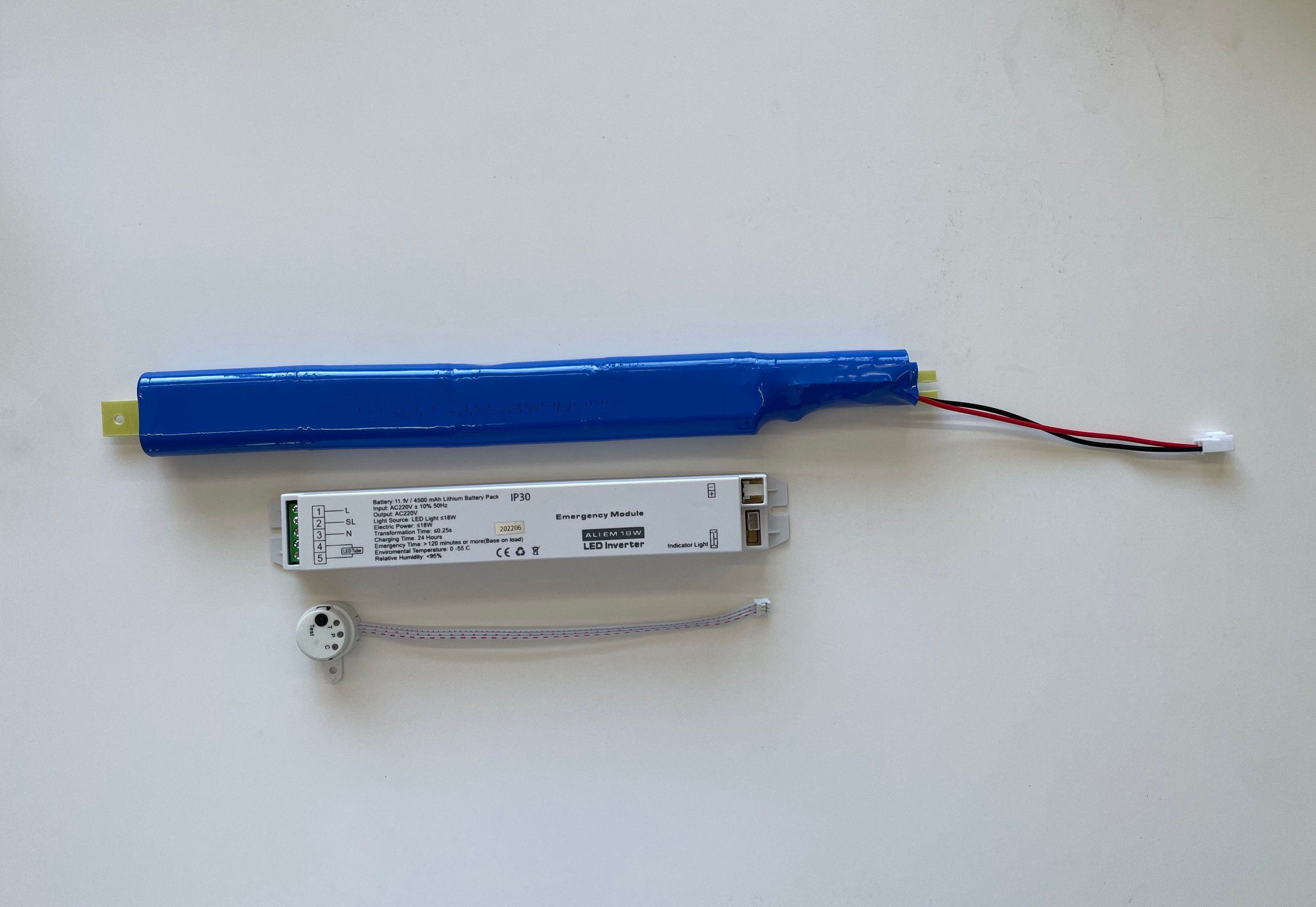 Kit de batería de conductor de emergencia con batería recargable LED para todas las luces LED de menos de 20W