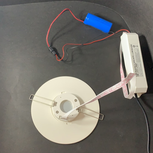 Lámpara de techo con batería recargable de emergencia empotrada LED Downlight